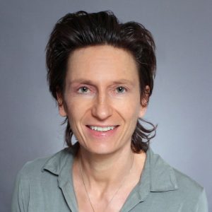 Le docteur Claire Georges, présidente de l'association L'humain au cœur du soin
